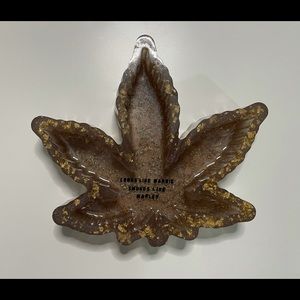 Custom made RESIN ash tray